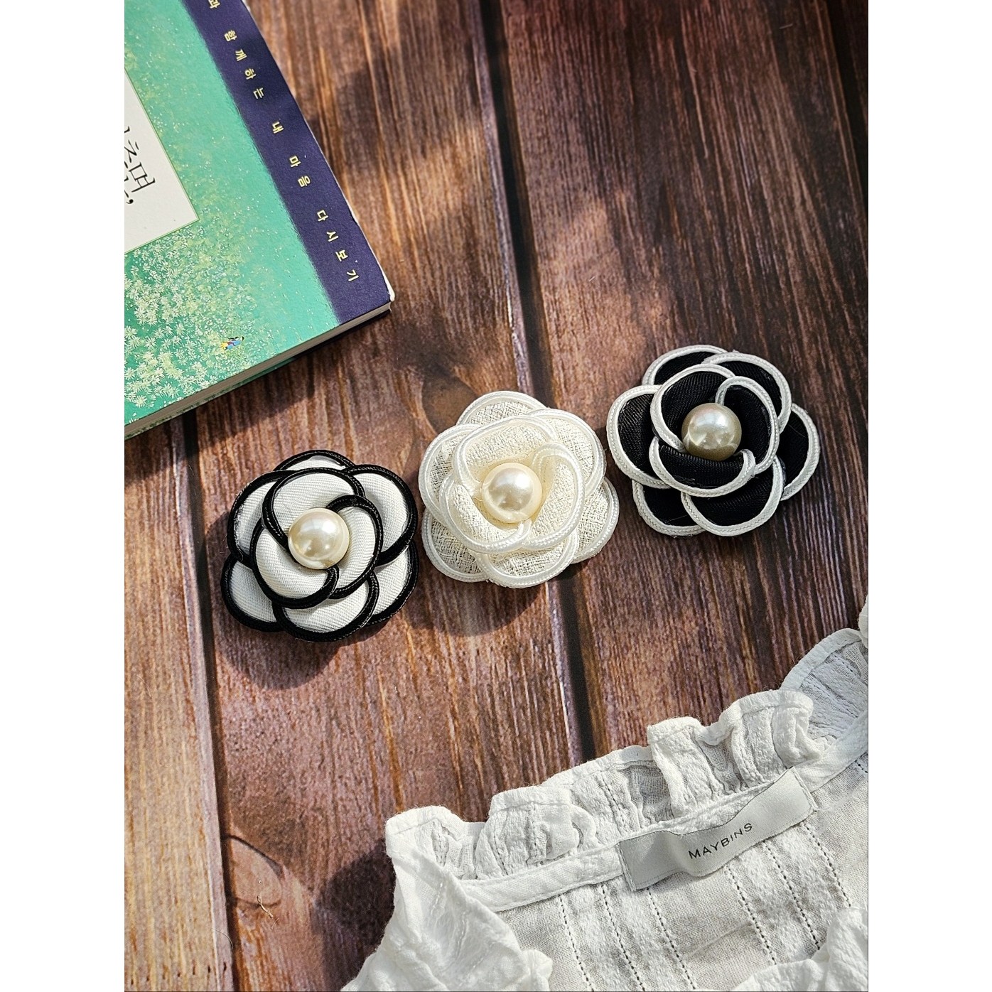 [1개] 60mm 까멜리아 코사지 브로치 선물포장 1,590원