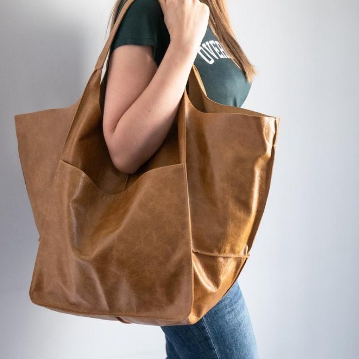 SHOPPI 휘뚜루마뚜루 가죽 빅백 대형 쇼퍼백 보부상 가방 38,690원