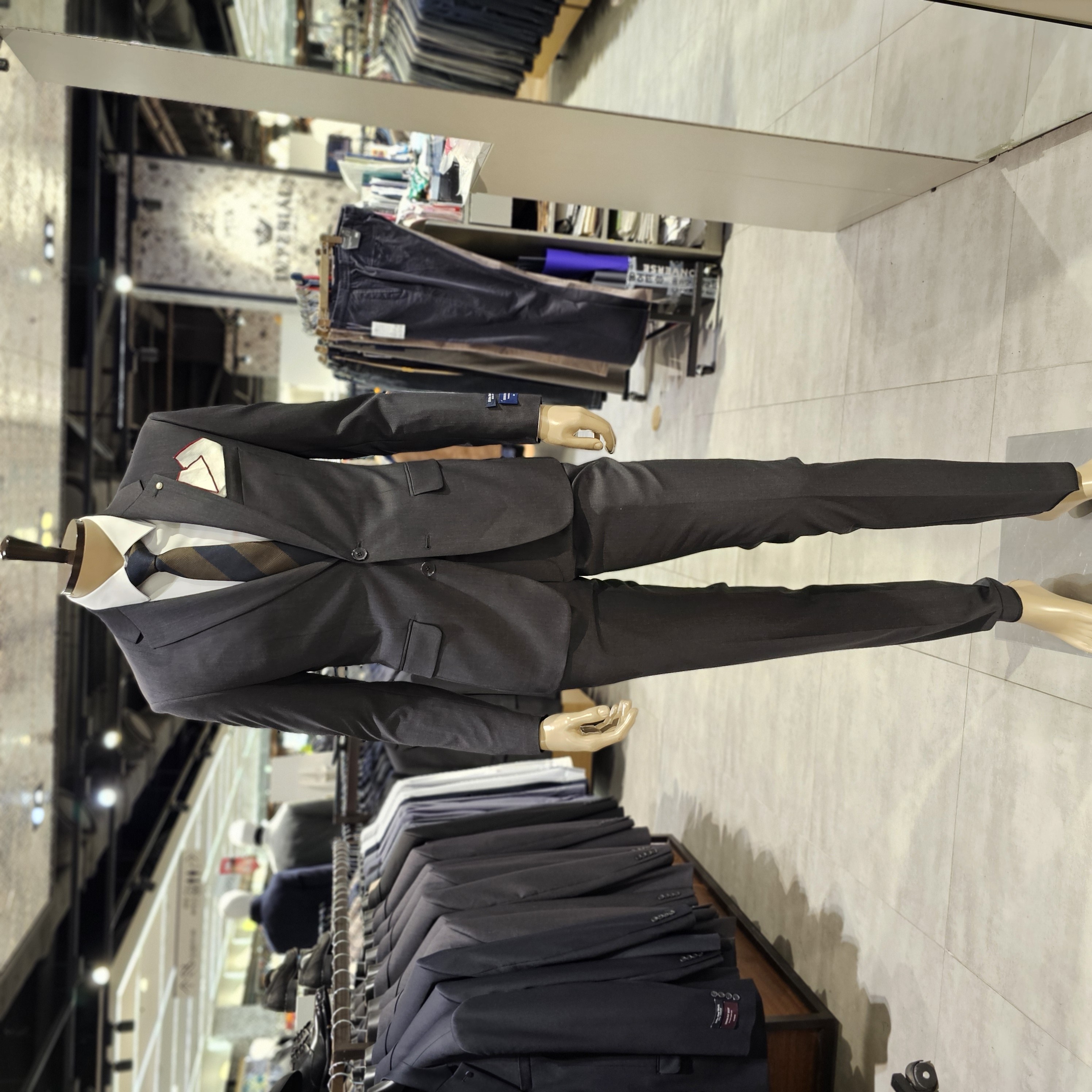 STCO 에스티코 울혼방 사방스판 슬림핏 정장 세트 그레이 SSJVZ14SSG nc청주점 99,000원