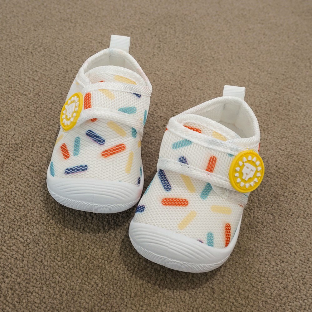 날씨요정 파스텔 삑삑이신발 걸음마 소리나는 운동화 돌아기신발 17,800원