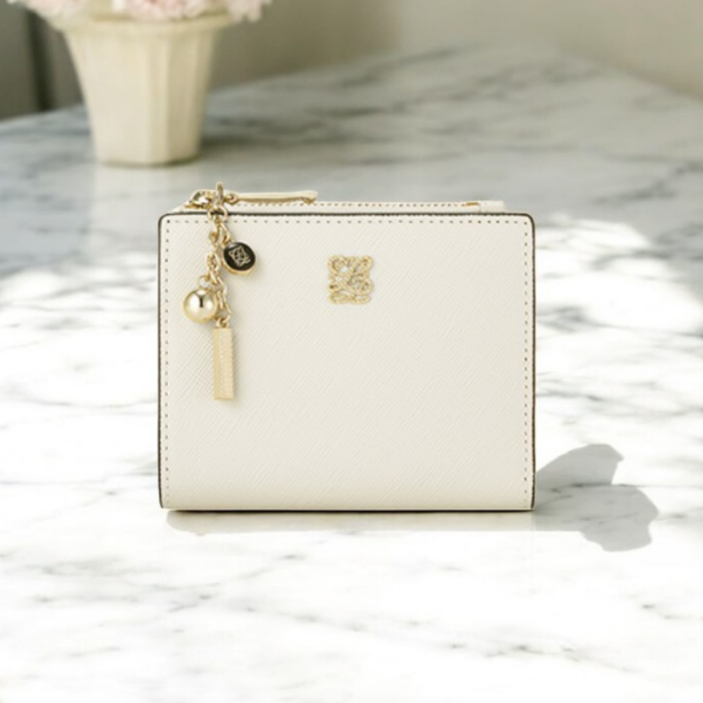 루이까또즈 여성 참 장식 반지갑 고급스러운 소가죽 월렛 선물 추천 119,000원