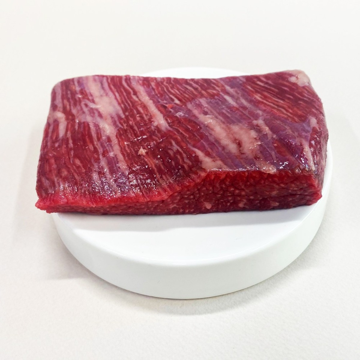 [미쓰하누] 1++ 한우 국거리 양지 덩어리(냉장) 300g, 1개 22,480원