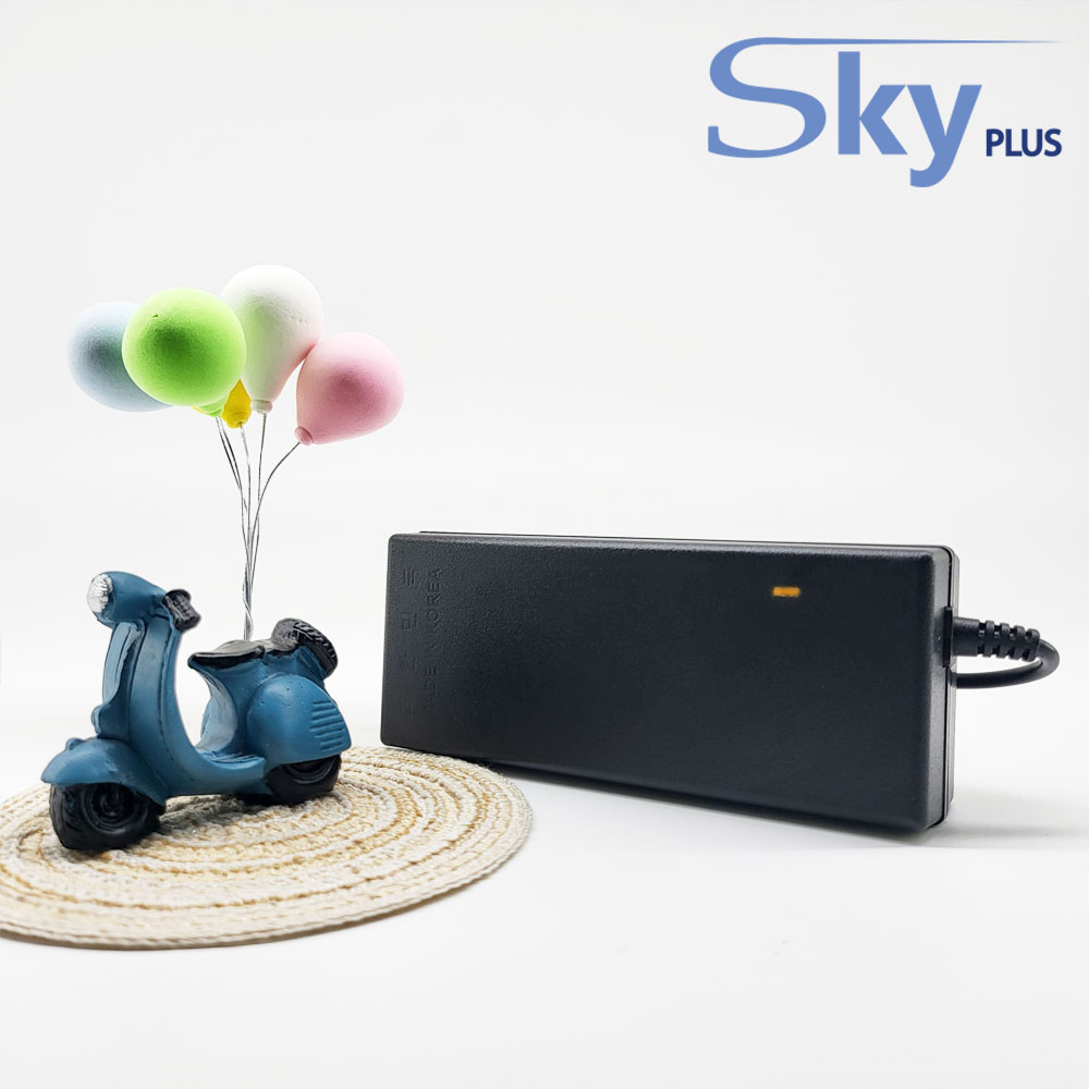 대한민국 DC 12V4A 어댑터 전원 모니터 소형전자기기 12V 4A KC인증품 8,800원