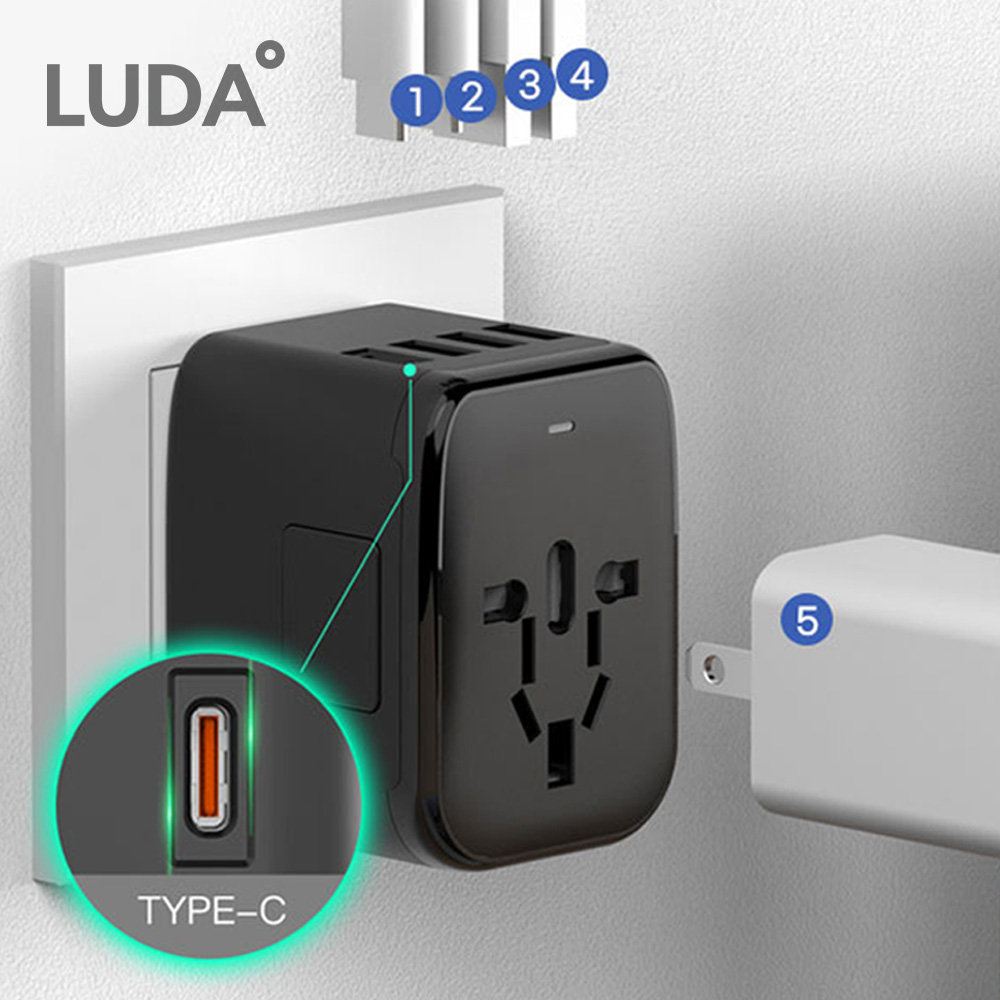 루다 해외여행 고속충전 5포트 멀티 플러그 어댑터 C타입 2구 + A타입2구 17,500원