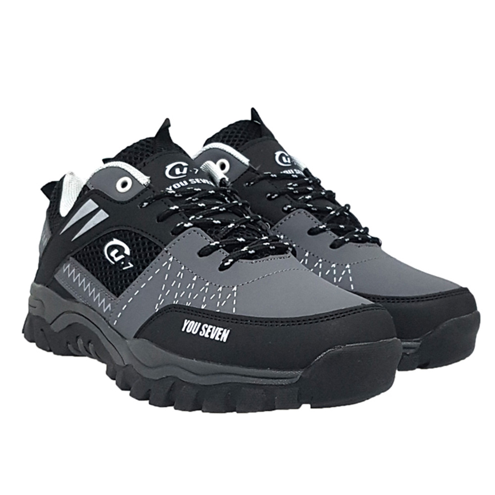 유세븐 남성용 트레킹화 DM70010 17,810원