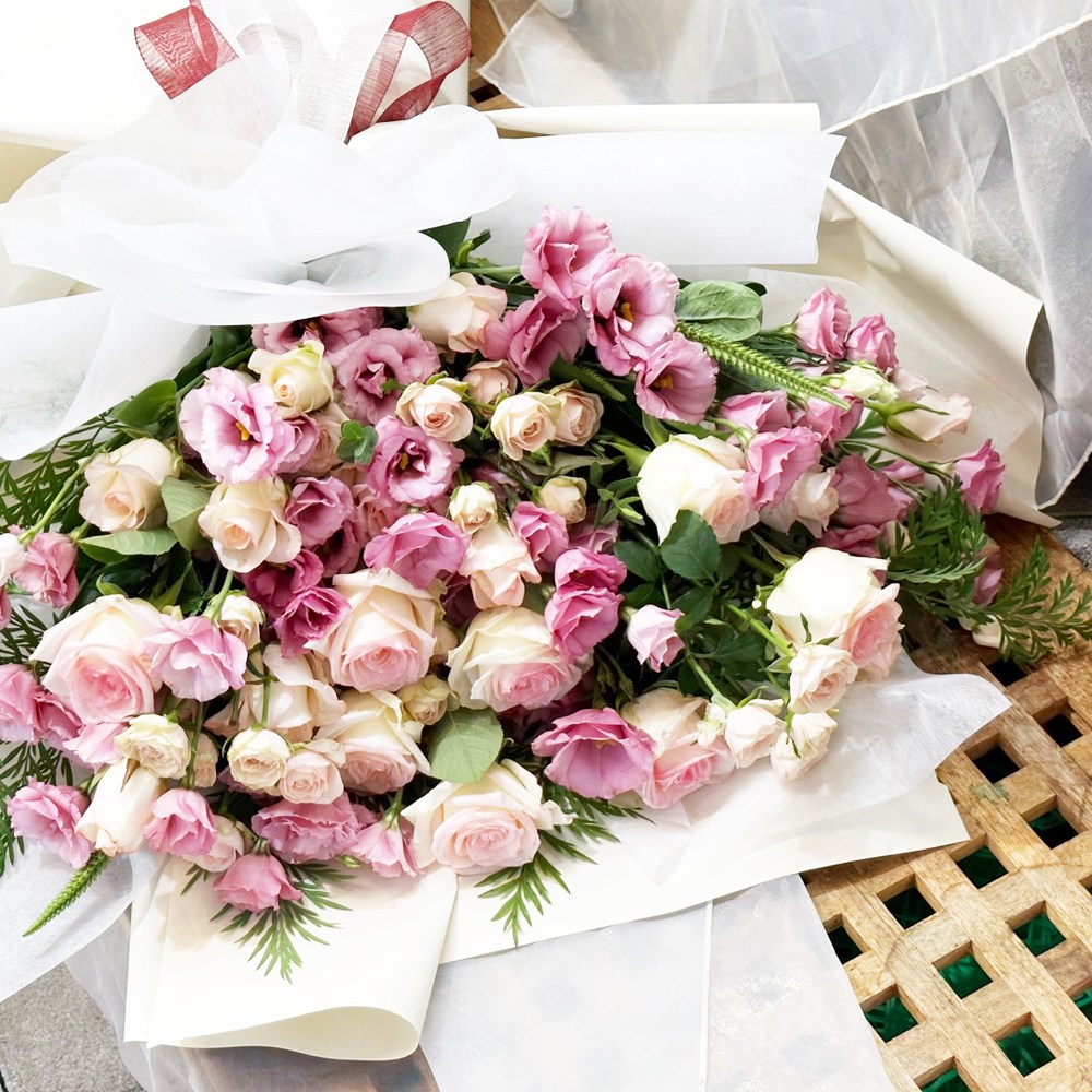 장미꽃 생화 꽃다발 50송이 100송이 기념일 농장직송 생화택배 62,900원