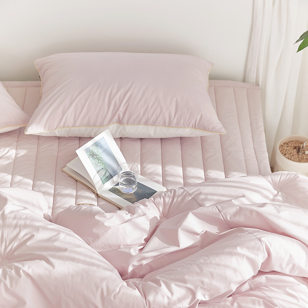 파르페by알레르망 국내 제조 펠리스 차렵이불 + 베개 세트 217,570원