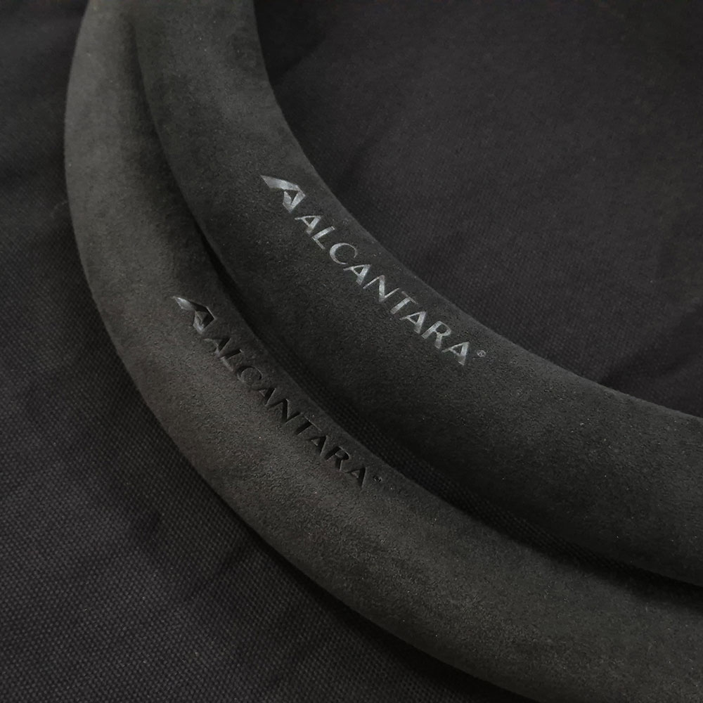 이지스 AEGIS 프리미엄 알칸타라 핸들커버, 리미티드 에디션 블랙 39,500원