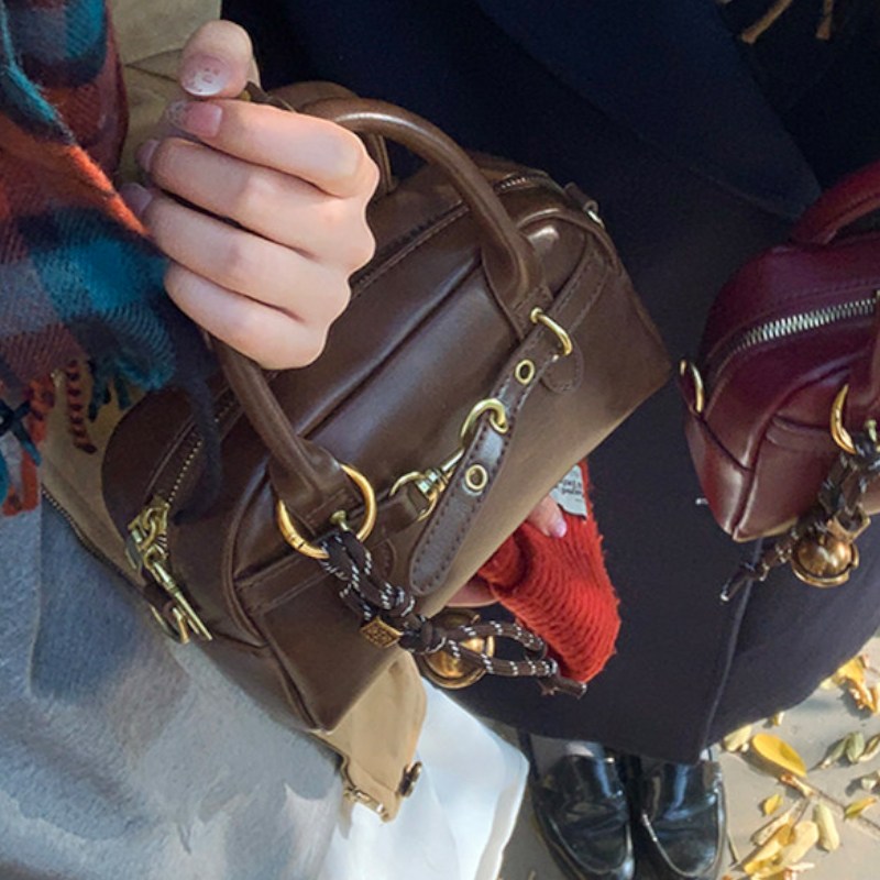 B&C.Room 빈티지 볼링백 여성 숄더백 멀티 기능 숄더백 여성 크로스백 여성 핸드백 여성 가방 패션 출타가방 여성 가방 크로스백 24,990원