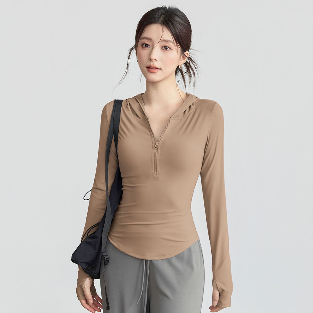 씨오브비 여성용 라운드 반집업 핑거홀 롱슬리브 후드 탑 28,690원