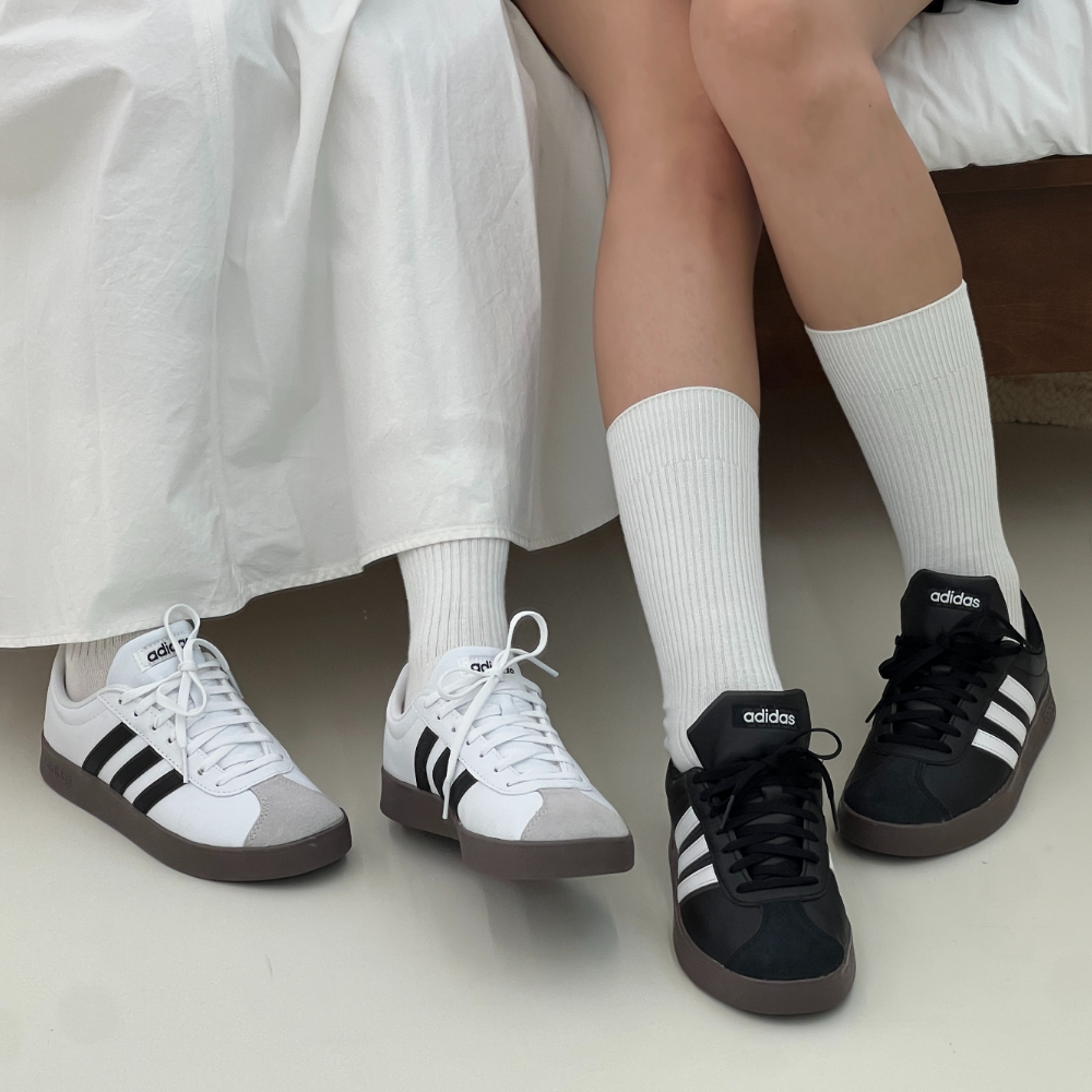 국내매장판 아디다스 코트BASE 가벼운 레이스업 베이직 데일리 단화 67,900원