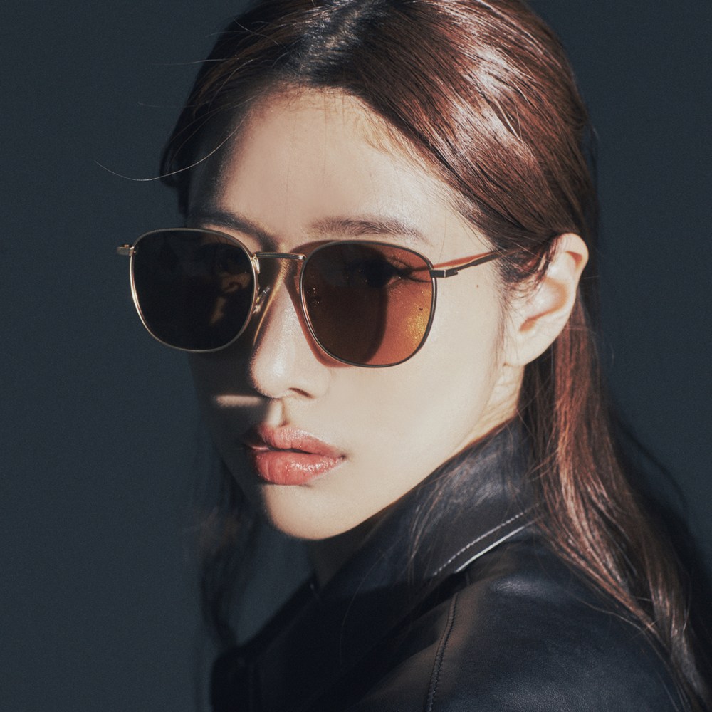 하루홀릭 남자 여자 사각 메탈 평면렌즈 패션 틴트 편광선글라스 29,000원