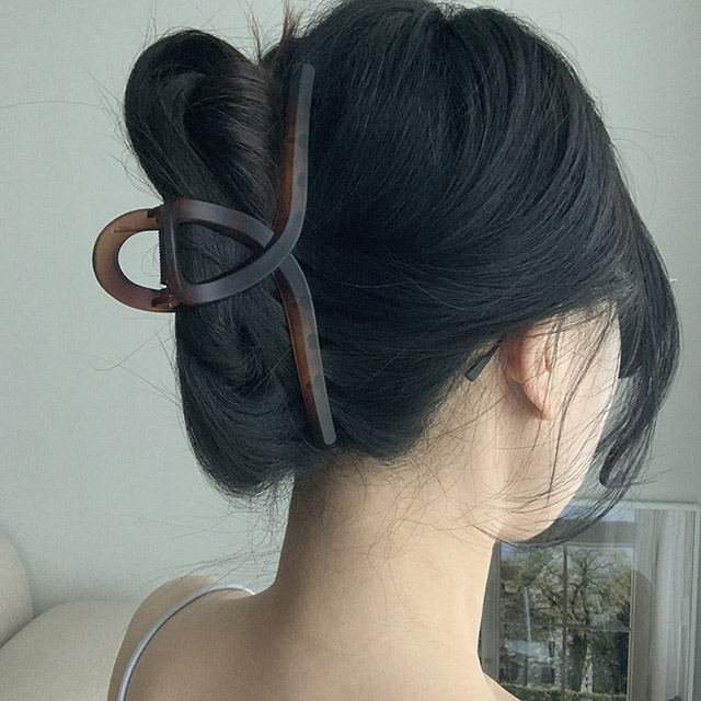 인마인드 무광 15cm 대왕 특대 국산 왕 꼬임 올림머리 헤어 집게핀 6,800원