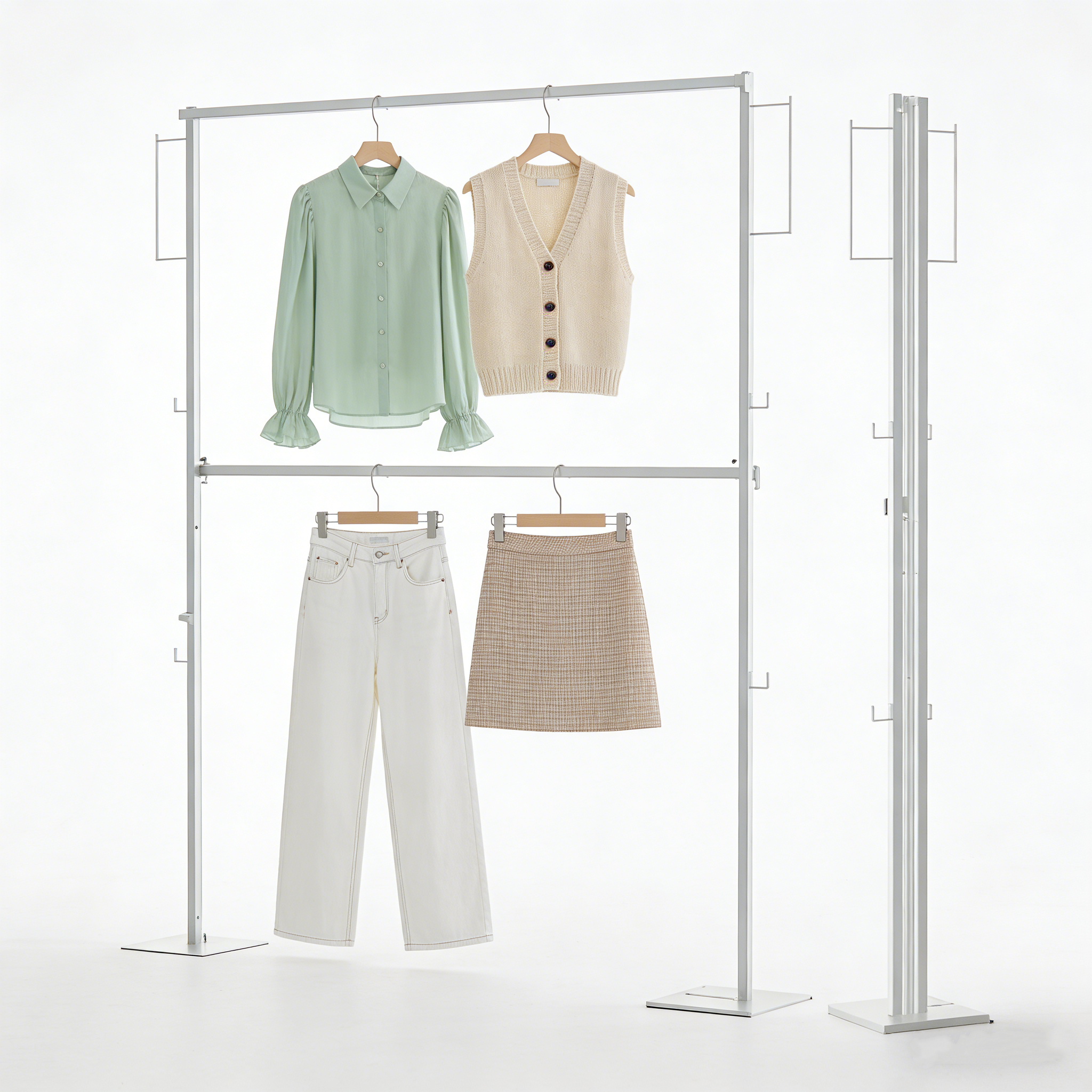 더디테일 너비 조절가능 접이식 빨래건조대 틈새공간수납 의류 옷 이불 건조대  다기능 세탁랙 원롬 옷수납정리 행거 2단 164cm 52,800원