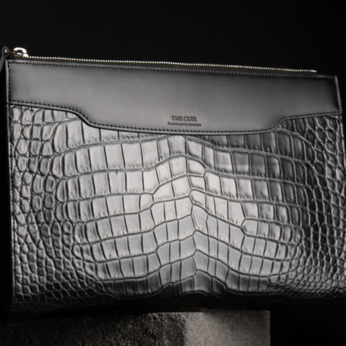 더퀴르 악어가죽 남자 명품 클러치백 남성 손가방 파우치백 일수가방 685,000원