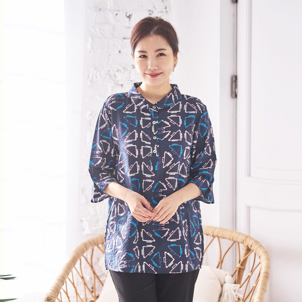 가볍고시원한인견여성라운드카라블라우스 27,900원