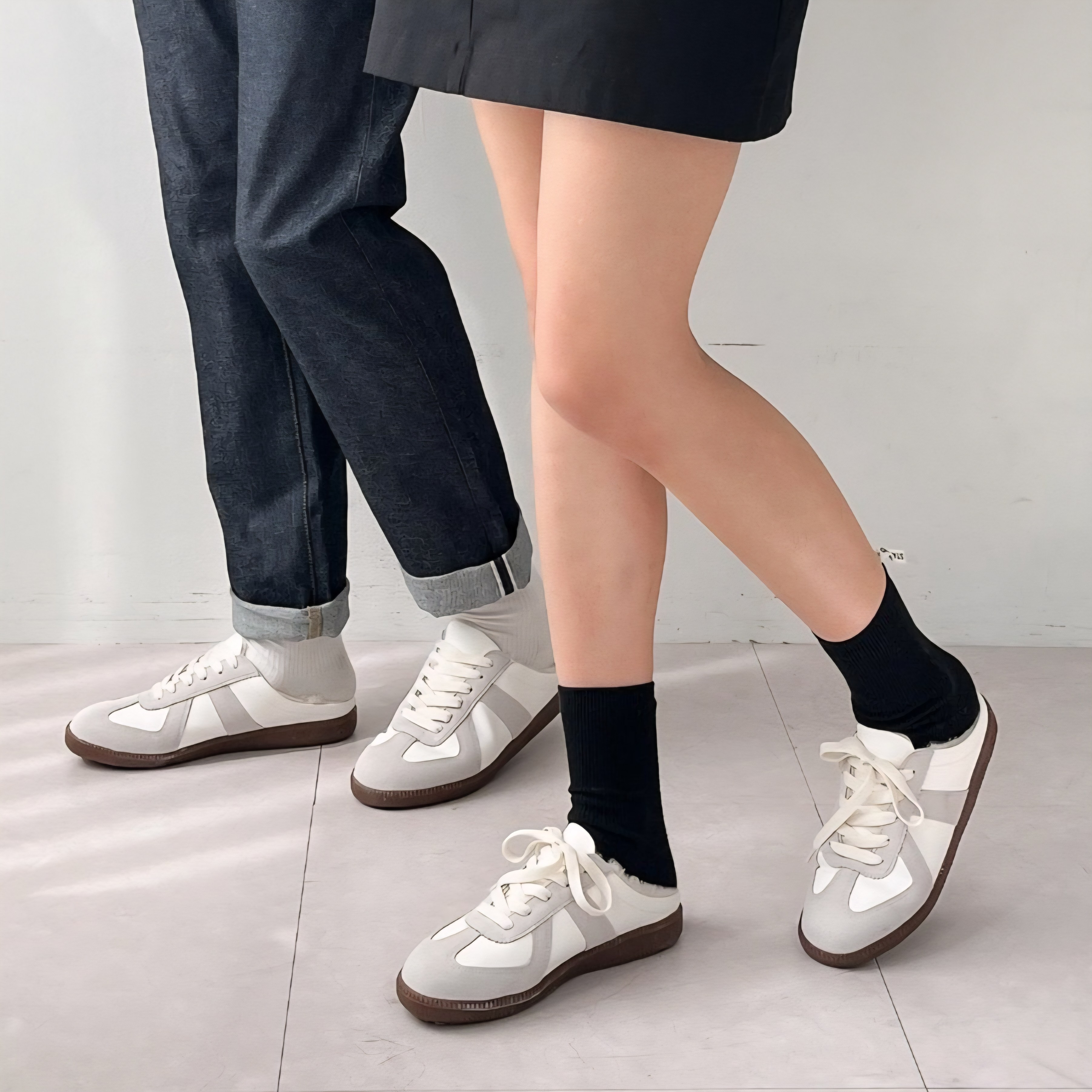 1+1 블랑쉬엘 비건레더 스니커즈 뮬 커플 남녀공용 안감털 3cm 블로퍼 80,000원