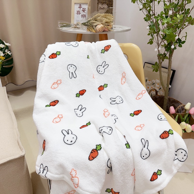 바닐라제이 극세사 화이트토끼 테디 베어 곰돌이 담요 학생 무릎 담요 11,800원