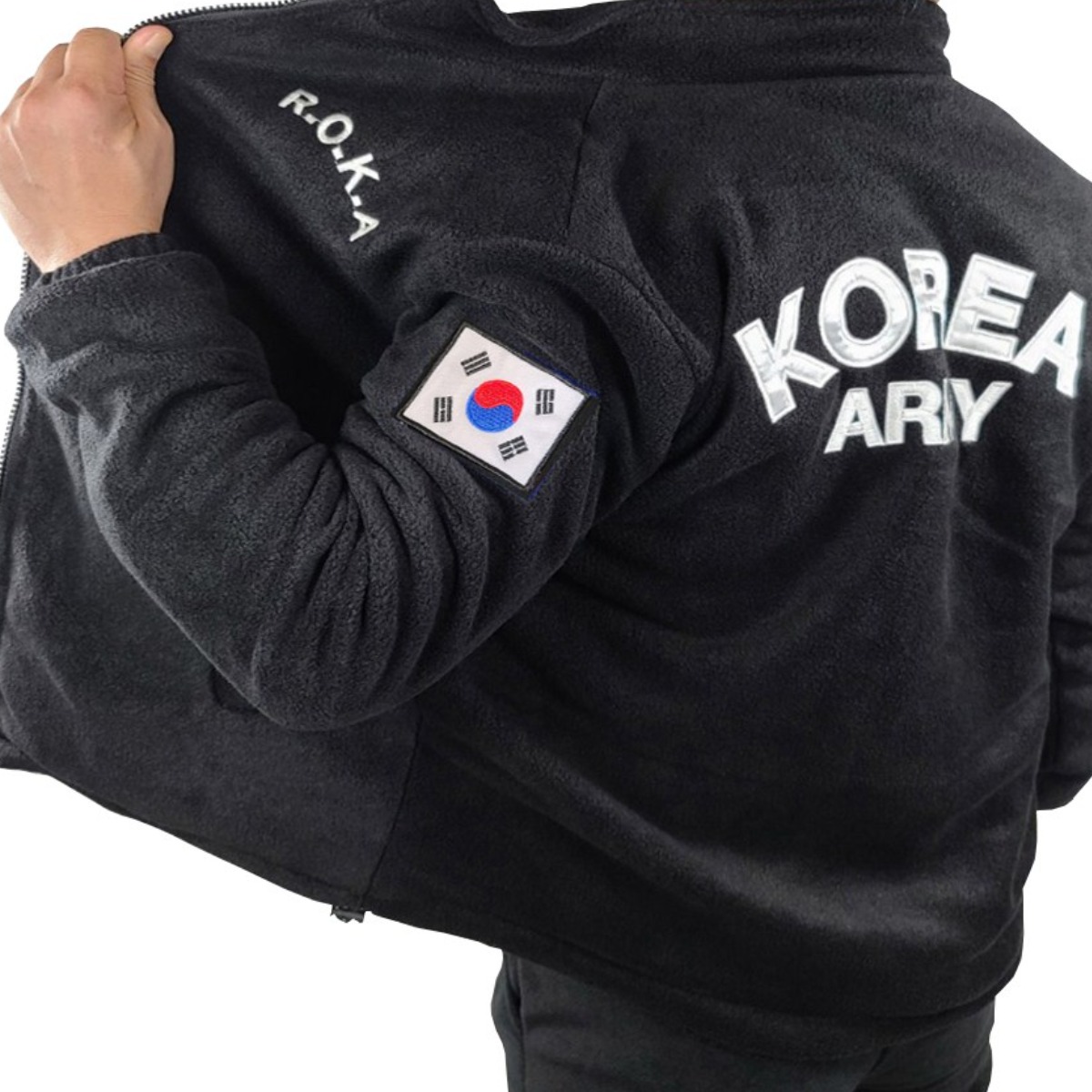 로카 후리스 [국산 이중밍크기모 전체자수 자켓&바지] 코리아아미 군장점 50,500원