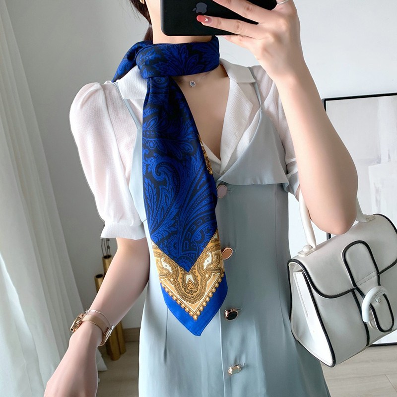 모델엄마 벨라 루체 페이즐리 실크 스카프(3colors) 12,900원