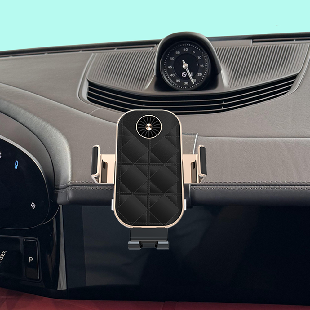 지시그니처 포르쉐 타이칸 2020~24 핸드폰 무선충전 쿨링팬 거치대 C38P7-YS, 블랙, 1개 49,900원