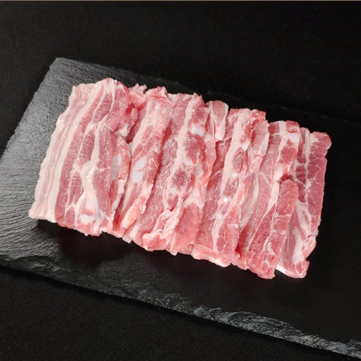 [고기올] 한돈 냉장 삼겹살 구이용 500g, 1개 18,500원