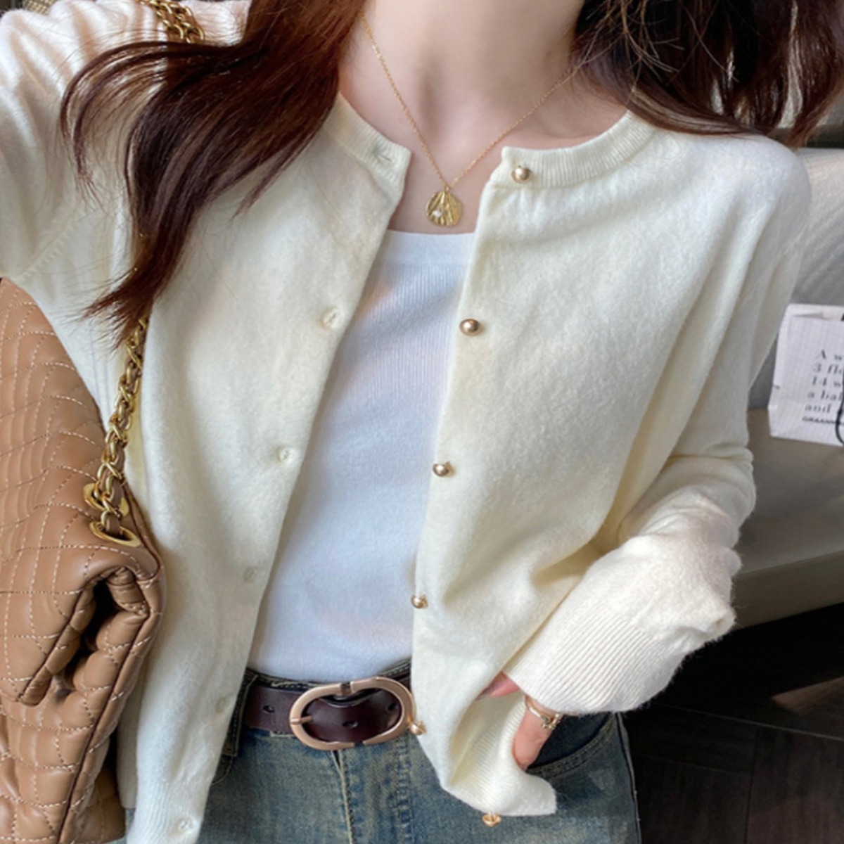 JC 여성 라운드 콩알단추 니트 가디건 1+1 봄 간절기 기본 가디건 데일리 니트 27,850원