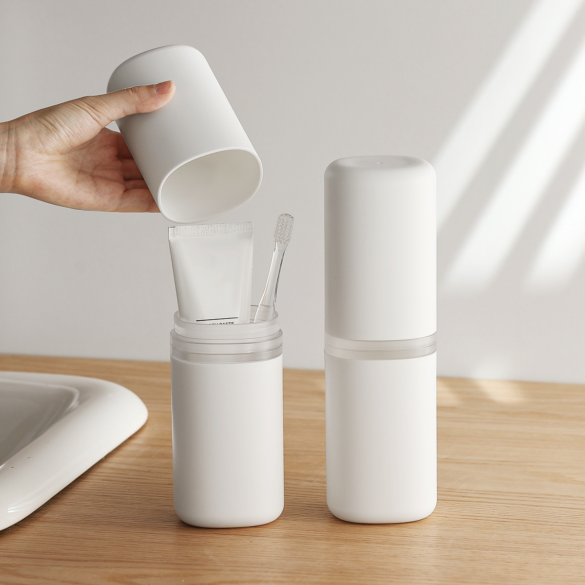 코지티 휴대용 완전밀폐 칫솔 치약 케이스, 화이트, 1개 6,950원