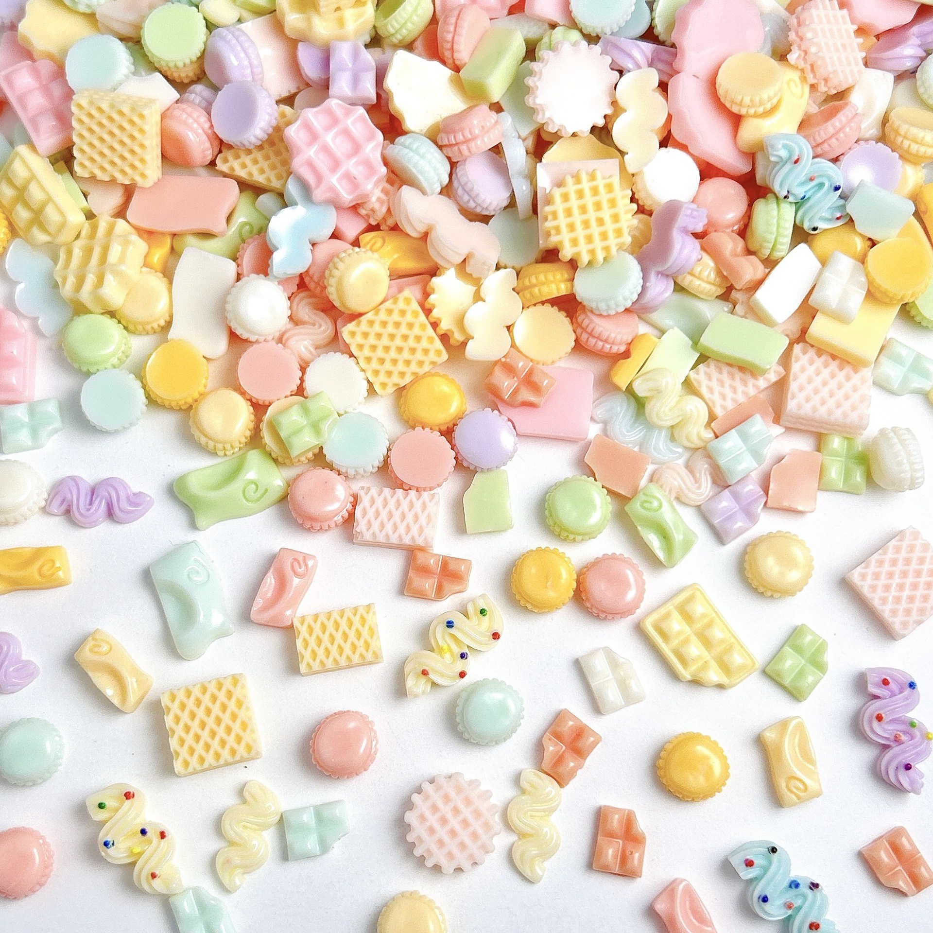 미니 디저트 파츠 50개 데코덴 레진 슬라임 파스텔 크림 과자 마카롱 와플 초콜릿 믹스 3,900원
