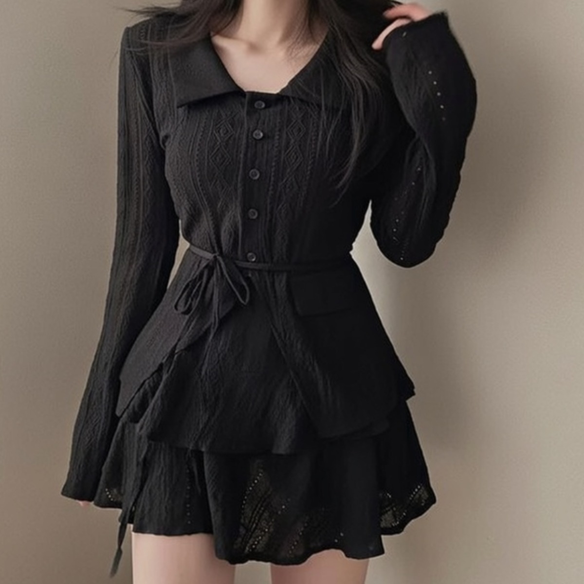 여성 러블리 무드 스프링 프릴 레이스 카라 긴팔 투피스 세트 데이트룩 40,100원