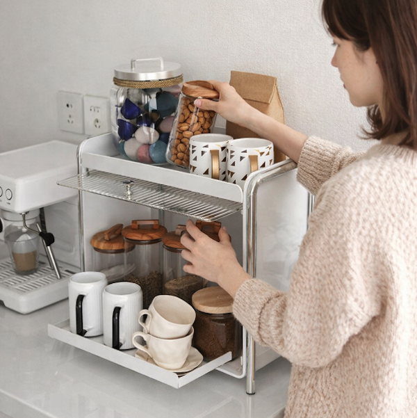 BYNEAR 홈카페 아크릴 수납장 철재 슬라이딩 식탁 미니 컵 다용도 보관함 수납함 정리대 45,900원