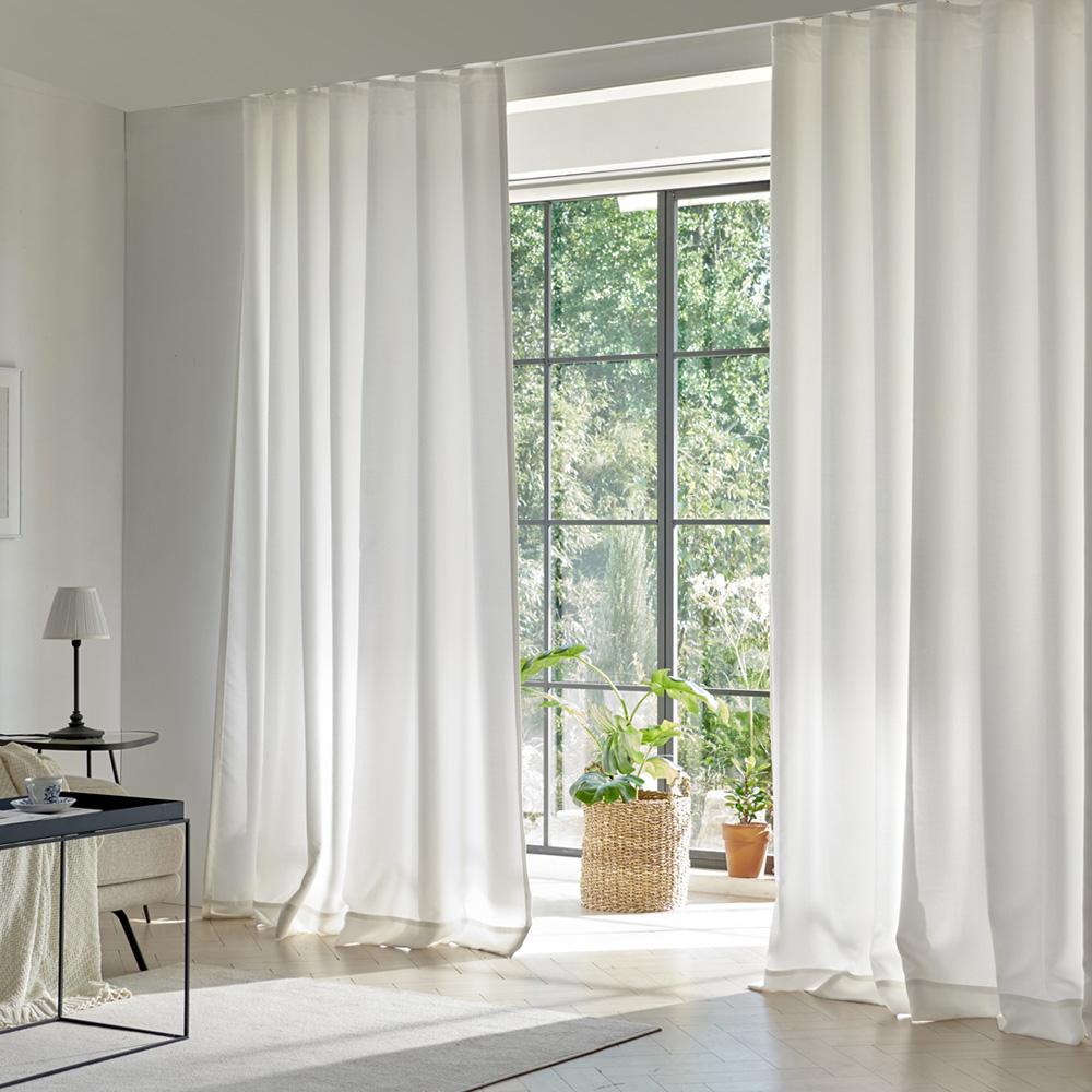 뷰하우스 메이즈 핀형 3중직 사계절 원톤 암막커튼 69,000원