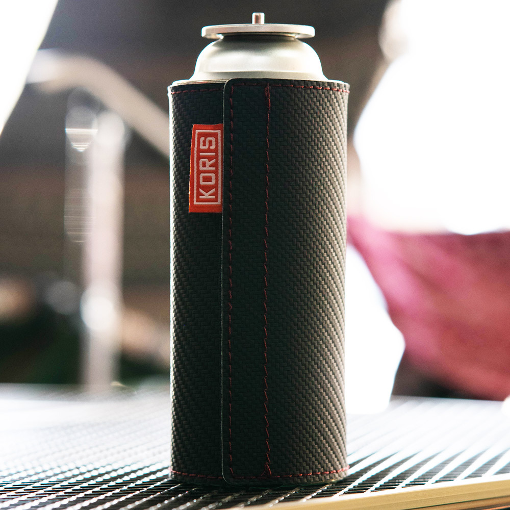 코리스 차박 캠핑 매트카본 가죽 부탄가스 워머 220g 3개 아웃도어 가스 워머 고탄성 밴드 커버 덮개 케이스 보온 쿠셔닝 감성 불멍 야외 추천 24,000원