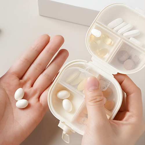 생활대가 휴대용 알약 보관함 약통 케이스 9,900원