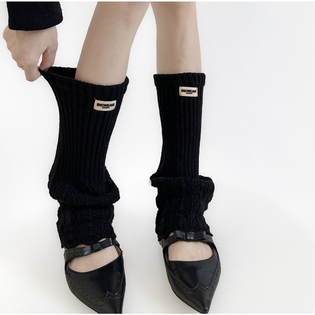 젬버트 겨울 니트 울 골지 꽈배기 물결 오버 루즈핏 레그워머 10,900원