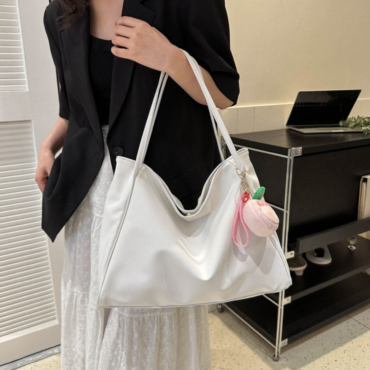 스카이미너리즈 빅사이즈 데일리 쇼퍼 숄더백 9,900원