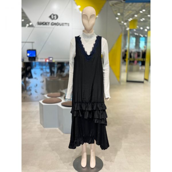 [럭키슈에뜨] 레이스 콤비 프릴 슬립 원피스 LFDAS25030BKXPIX 498,000원