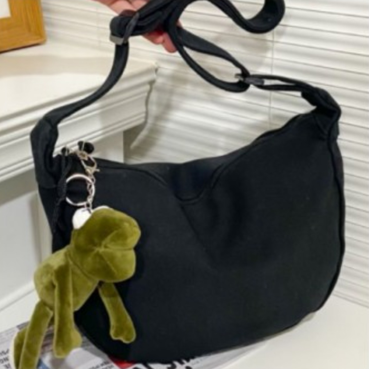 가방 크로스백 캔버스백 호보백 스쿨백 숄더백 남성 여성백 에코 학생가방 데일리백 반달 보조 백 6,510원