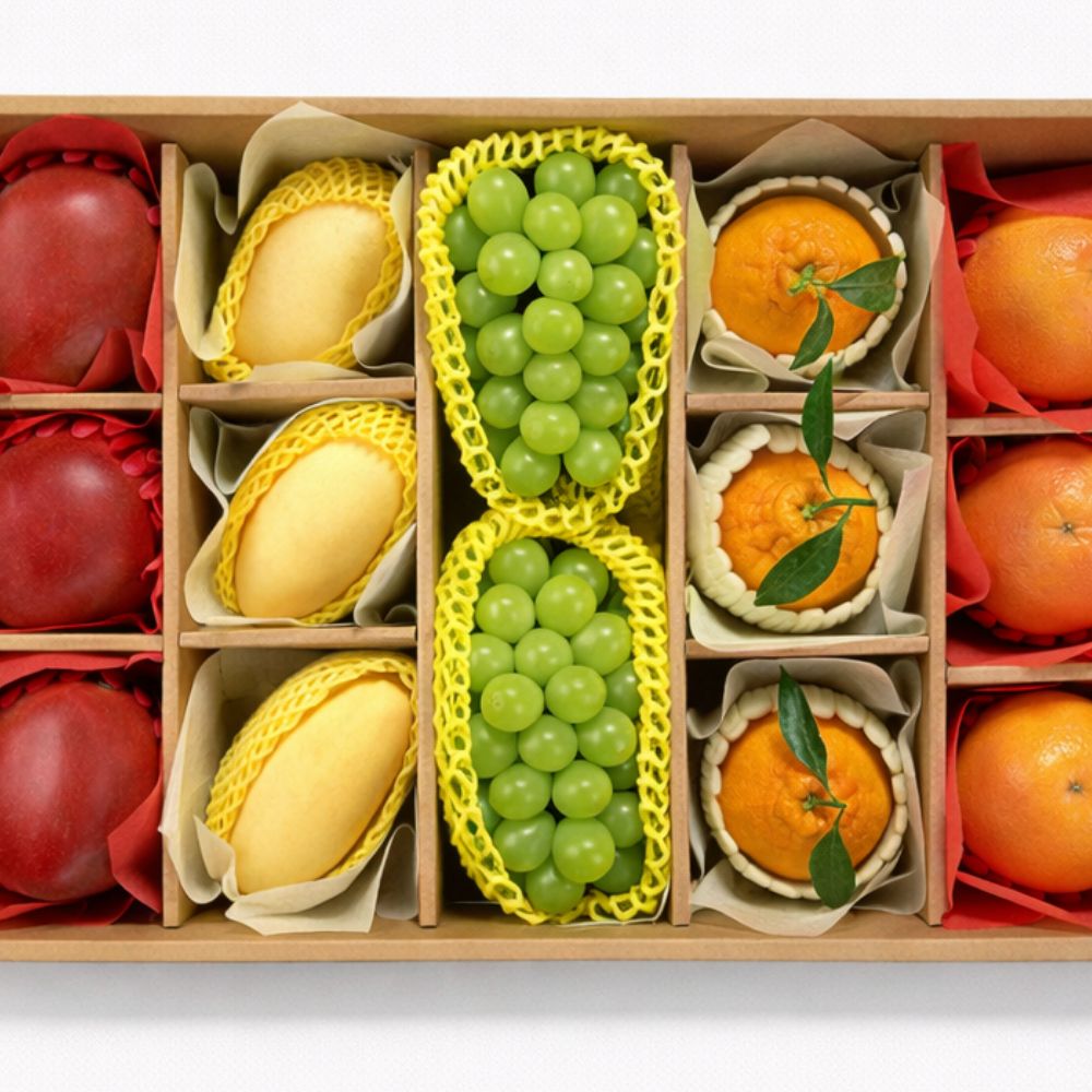 시그니처 엄선 세트 4호 (한라봉 레드향 샤인머스켓 골드망고 애플망고 혼합 구성), 1박스 151,000원