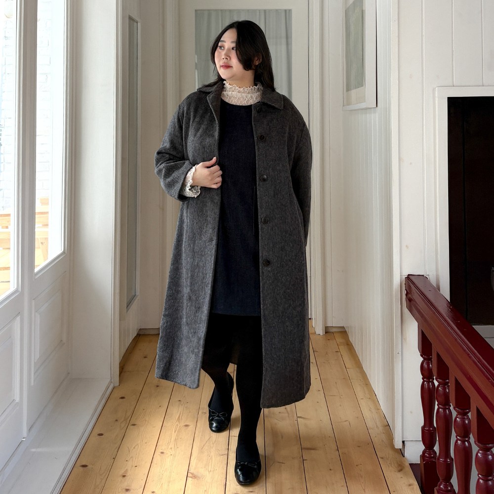 [55-110] 울100 핸드메이드 백핀턱 롱 코트 여성 빅사이즈 여자 플러스사이즈 어거스트플랜 172,900원