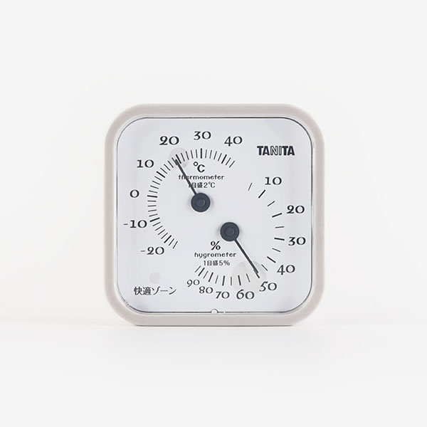 타니타 아날로그 온습도계 TT-557 10,000원