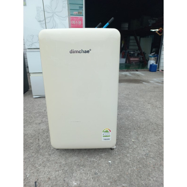 중고스탠드김치냉장고/레트로 쁘띠 100리터 1도어 249,000원