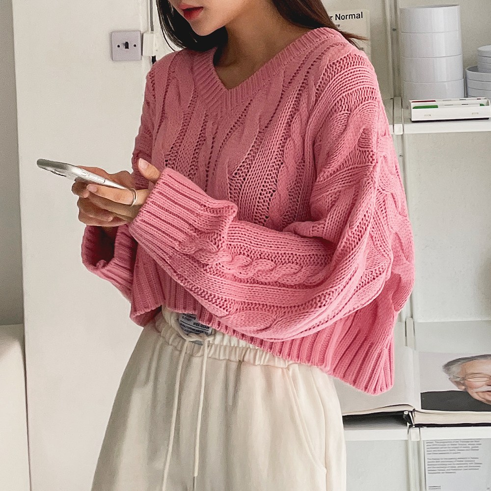 토마토팩토리 [봄신상/루즈핏]V넥 꽈베기 크롭 니트(6color) 26,900원