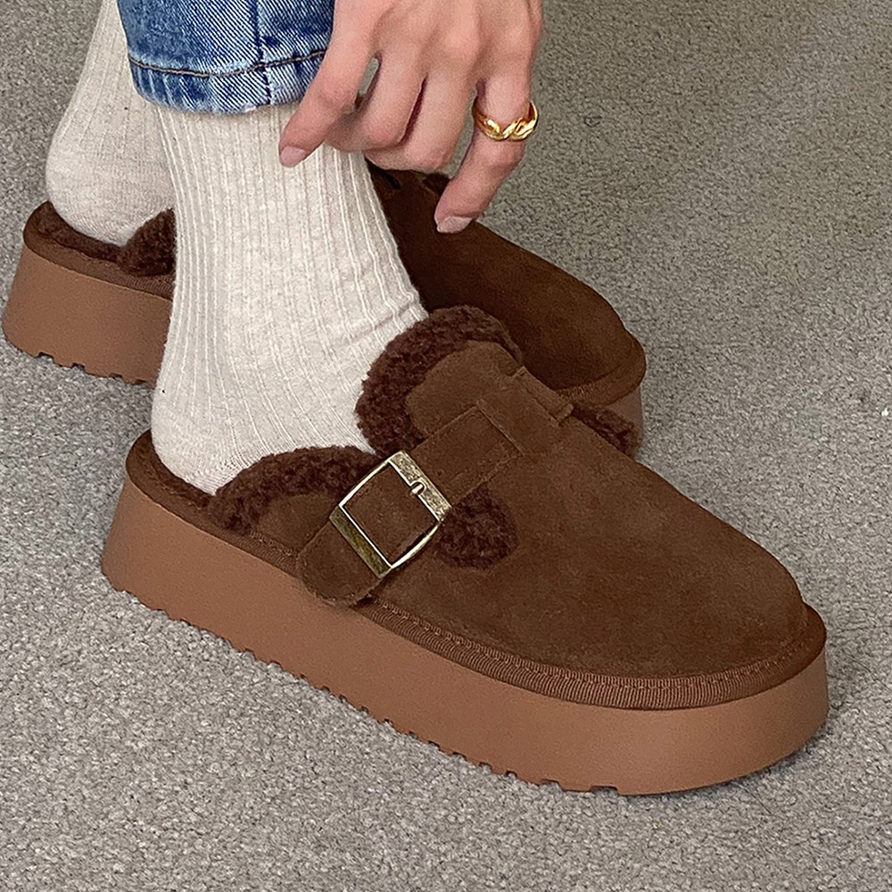 슈카롱 어그슬리퍼 천연소가죽 털슬리퍼 통굽슬리퍼 38,500원