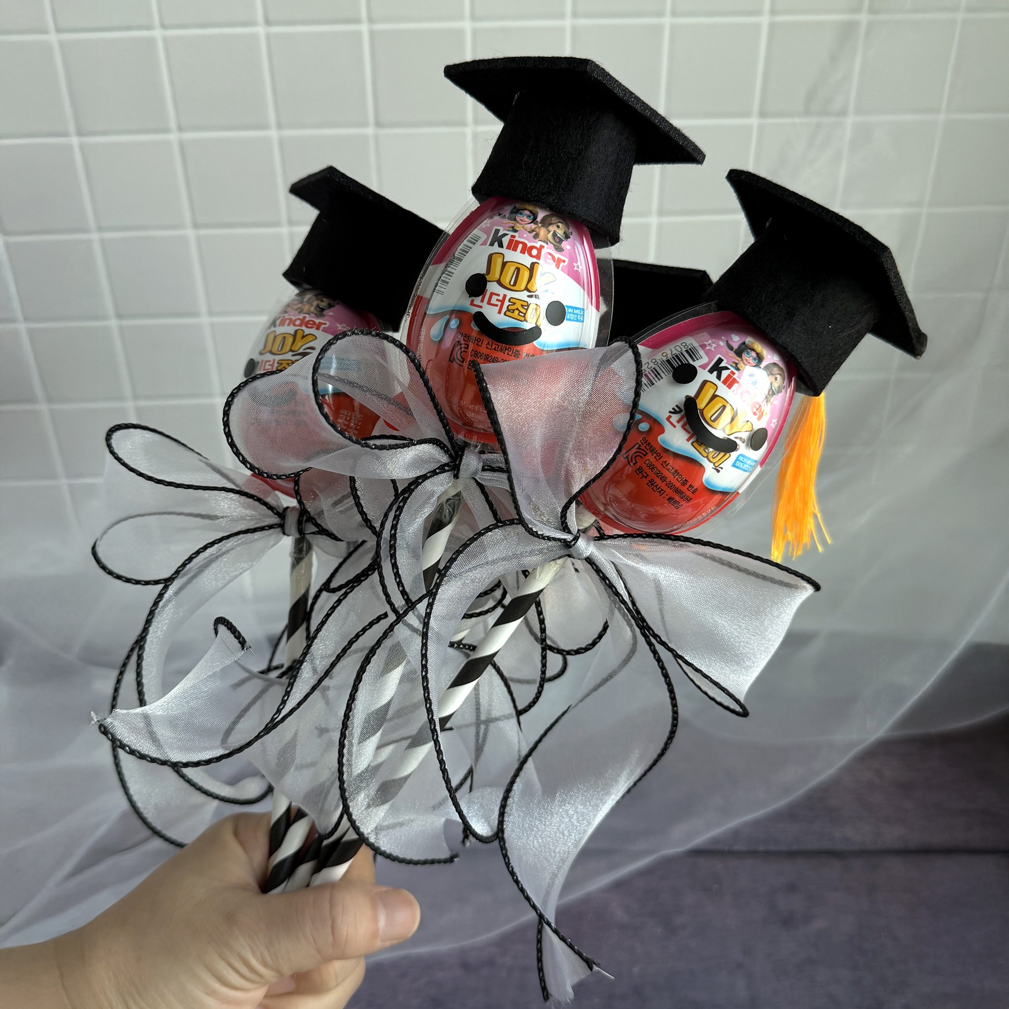 [메무모] 졸업 축하 킨더조이 만들기 DIY 키트(킨더조이 미포함), 현재가 19,700원