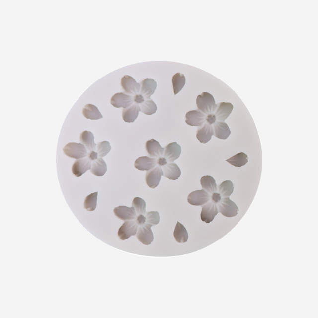 벚꽃 꽃잎 수제몰드 11구 8,000원