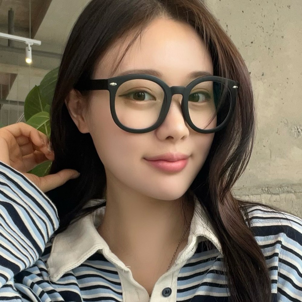 하루홀릭 국내생산 남녀공용 동그란 오버사이즈 시력보호 투명 뿔테 하드멀티코팅 블루라이트 차단 렌즈 27,550원