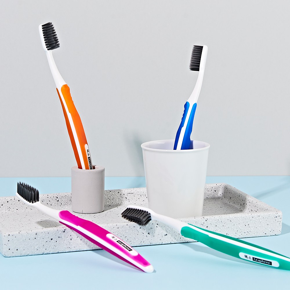 [똑소] 꿈의 소재 그래핀 탄력 미세모칫솔 잇몸 칫솔 8개 세트 25,000원