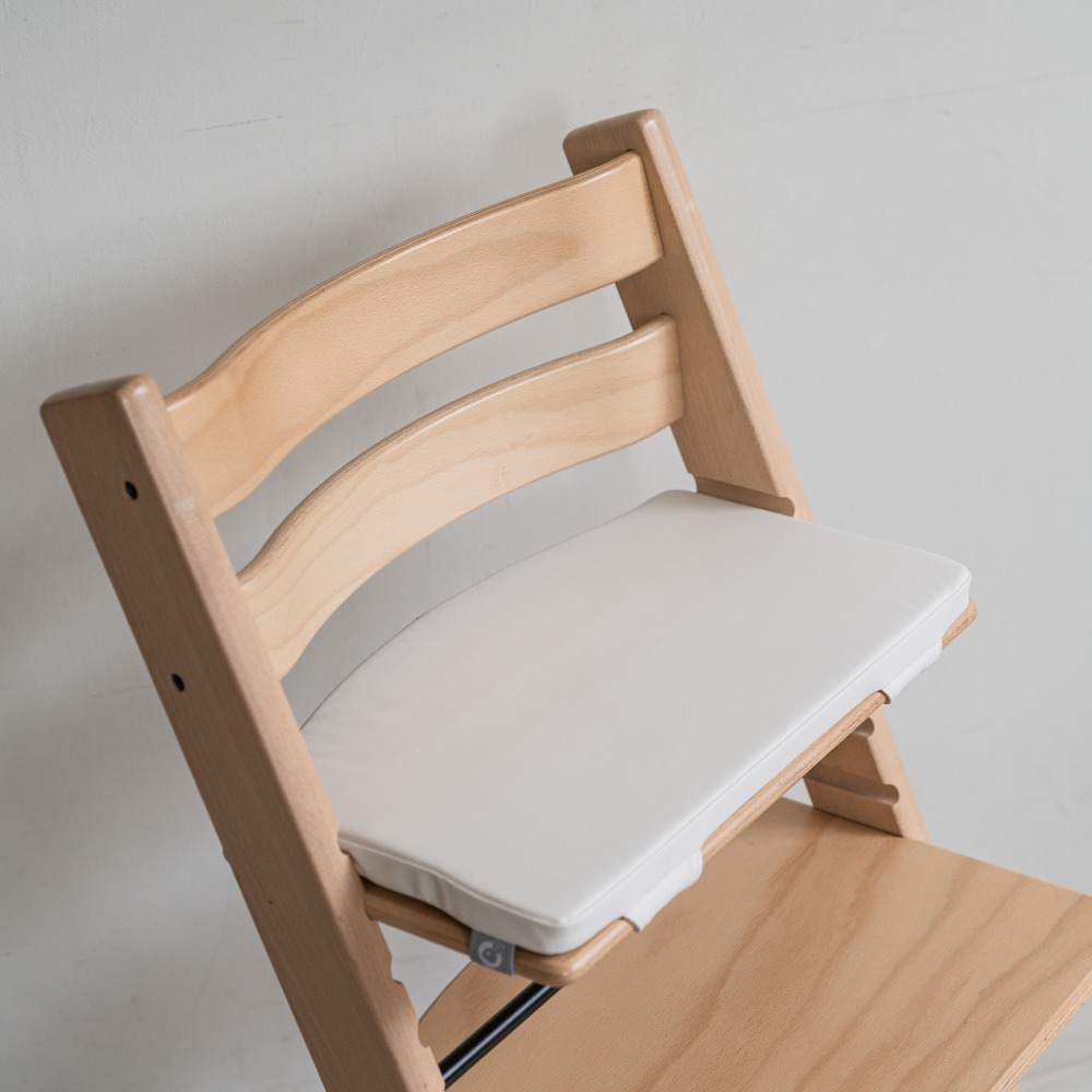 스토케 트립트랩 매트 방석 하이체어 방수 쿠션 이유식 원목 의자 야마토야, 크림아이보리 35,900원