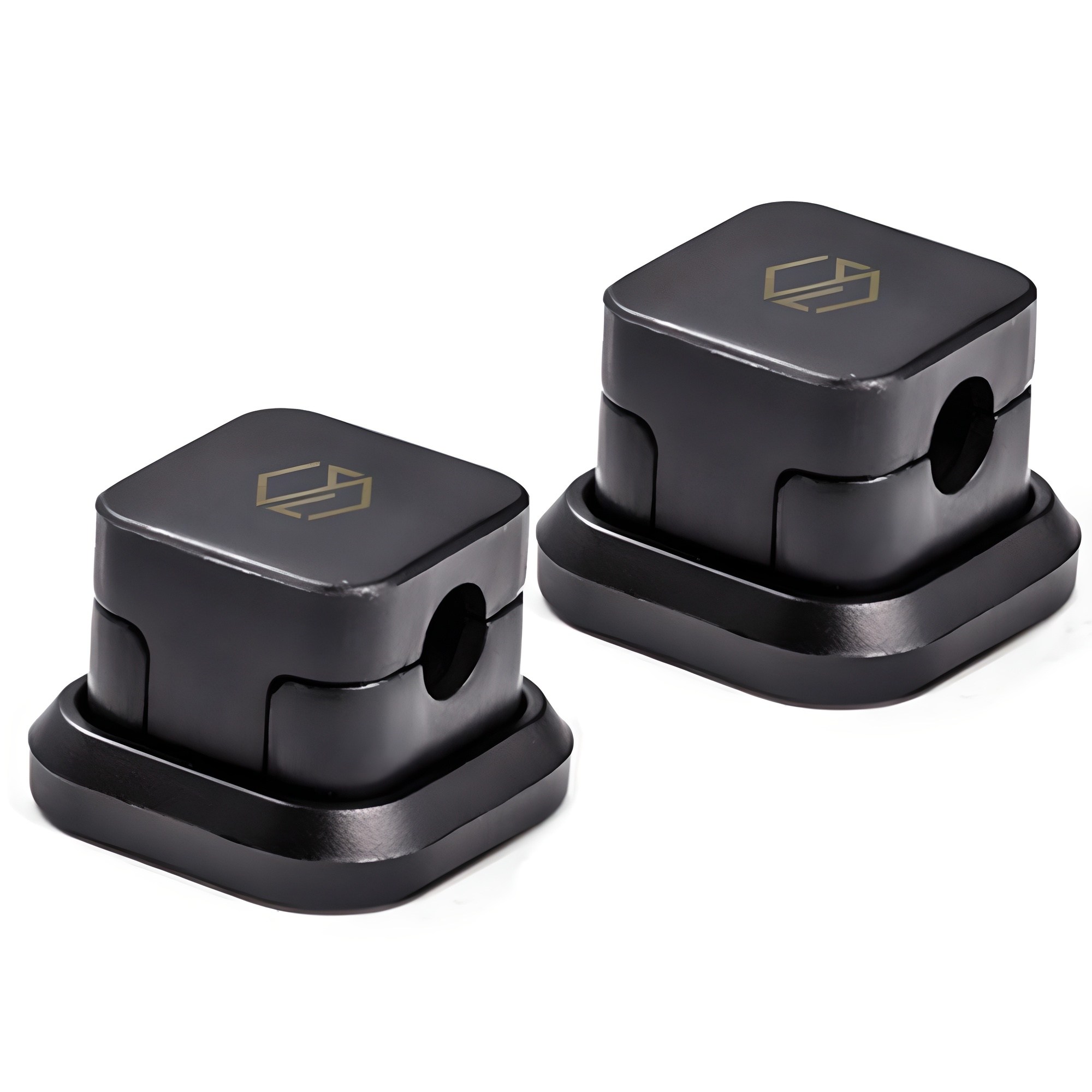 신지모루 차량용 마그네틱 케이블 홀더 블랙 4,900원